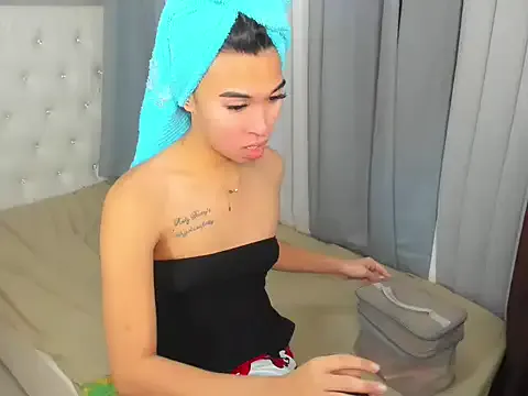 Yourdreamgoddess — 2WEEKSEXPLODE  HERE NOW