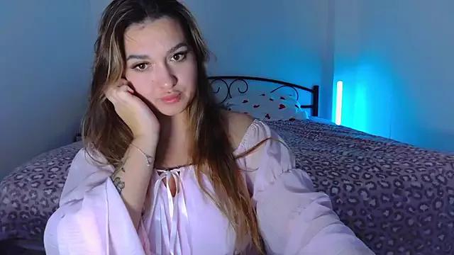 YourEmily_xx from StripChat is Freechat