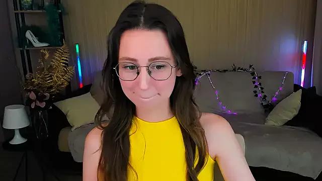 YourLovellyStory from StripChat is Freechat