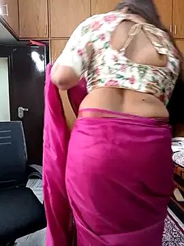 Try our girls live displays and explore the company of endless strippers, with beautiful physiques, vibrating toys and more.