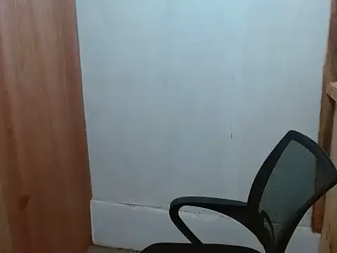 yoursexyladyLory19 — Squirt