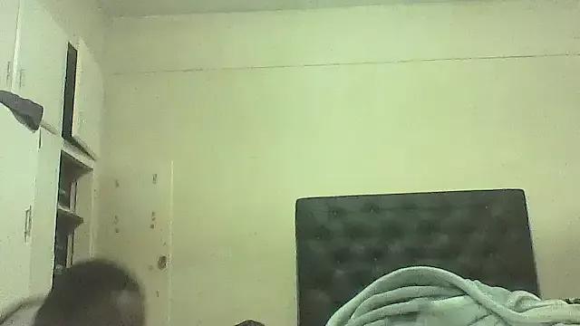 YummySyriaxoxo from StripChat is Freechat
