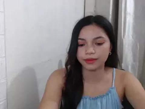 Yvone08 from StripChat is Freechat