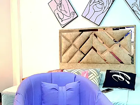 ZaraRousse — Freechat on StripChat