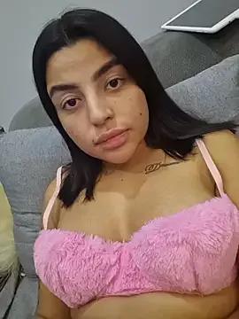 Zarayuce from StripChat is Freechat