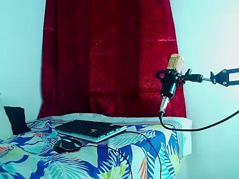 zury_park_ from StripChat is Freechat